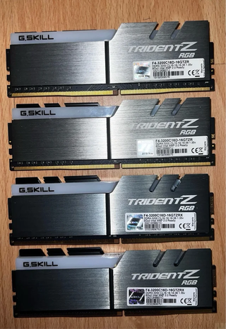 RAM DDR4 G.SKILL TRIDENT Z RGB 32GB DDR4.