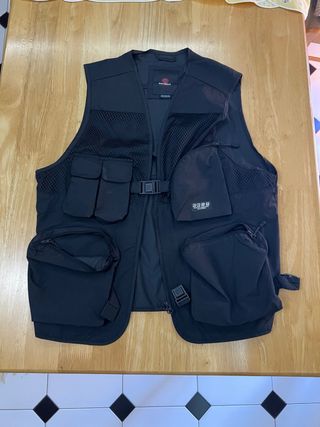 Chaleco Pull and Bear Negro