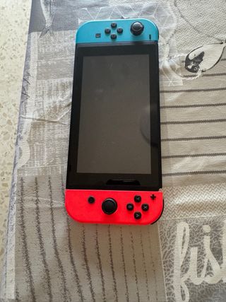 Nintendo Switch Azul y Rojo