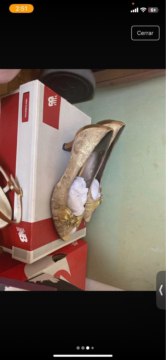 Sandalias Peep Toe Talla 38 Beige y Dorado