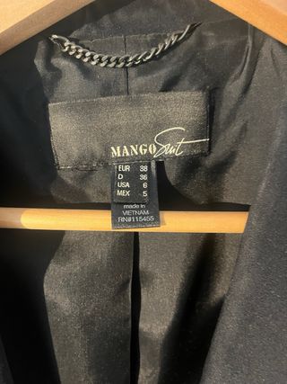 Americana Mango Negra