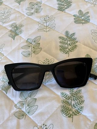 Gafas de sol negras