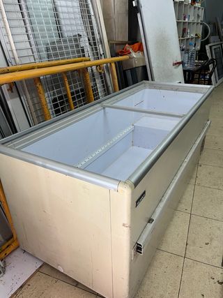 Congelador horizontal 2 metros
marca koxka