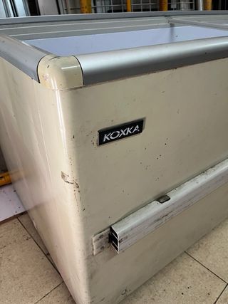 Congelador horizontal 2 metros
marca koxka