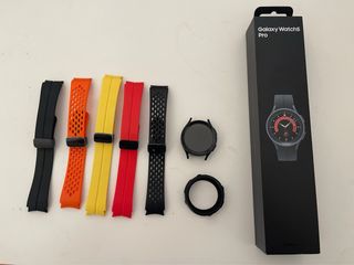 Samsung Galaxy Watch 5 Pro LTE- Accesorios