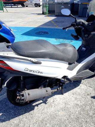 Kymco Moto 125cc del:2016 etiqueta c