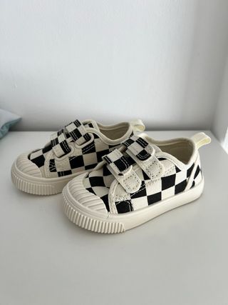 Zapatillas Kiabi cuadros unisex