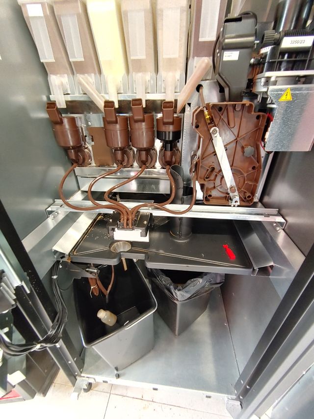 Oportunidad ! Máquina de café vending Fas Lydia