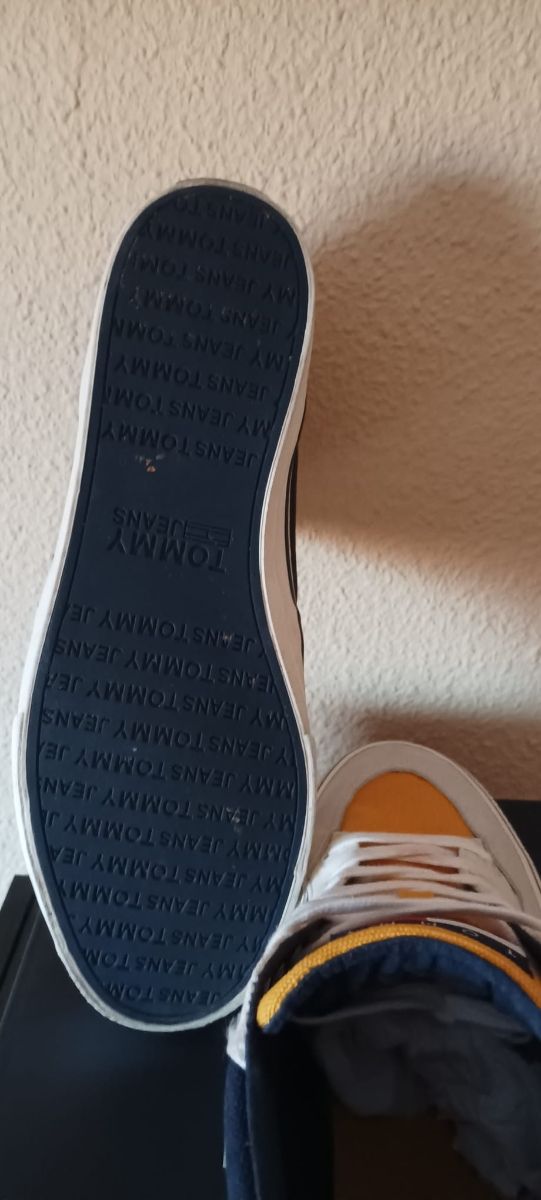Zapatillas Tommy Jeans.