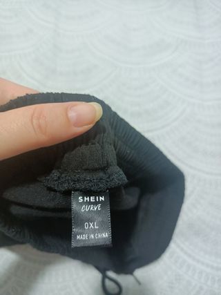 Pantalones cortos negros estampado Los Ángeles