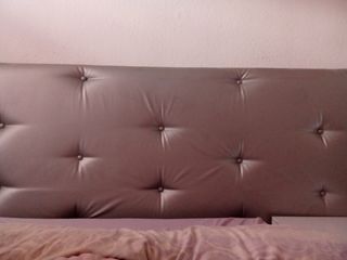 Cabezal de cama tapizado gris 1.35