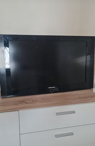 Televisión Samsung Negra