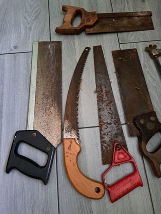 Lote de Sierras Manuales