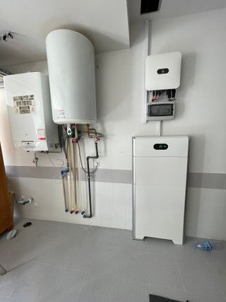 ELECTRICISTA AUTORIZADO   CARGADORES, BOLTINES,