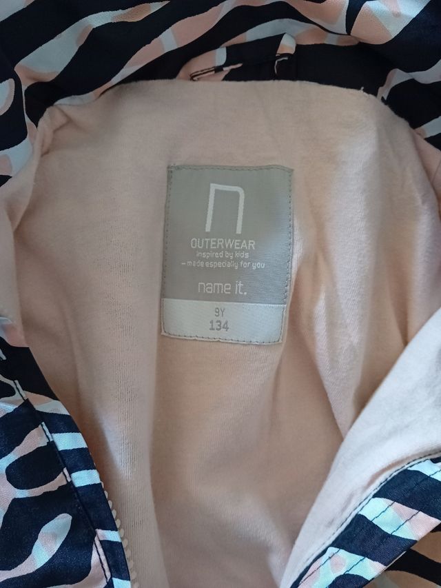 Cazadora niña estampado cebra