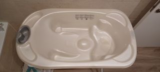 Bañera para bebé con soporte