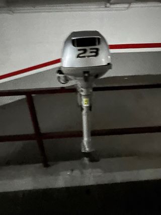 Neumática auxiliar con remos y motor honda 2’3