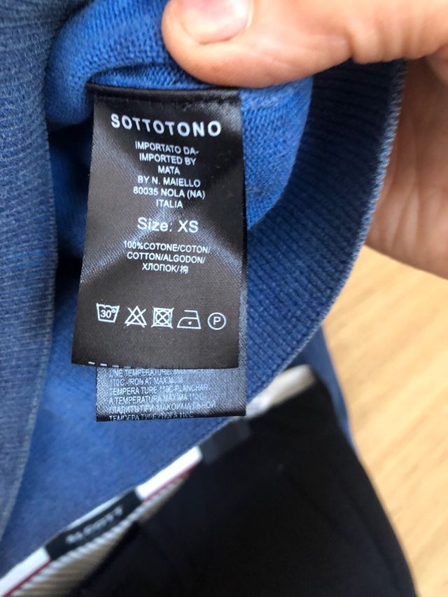 Completo uomo blu e nero