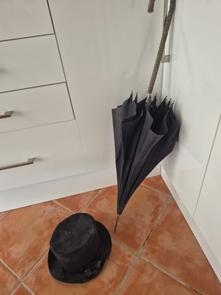 Sombrero de época negro