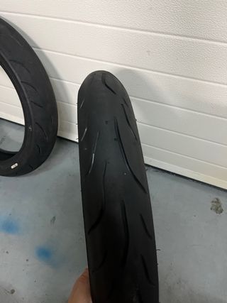 Neumático Dunlop Moto Rayado