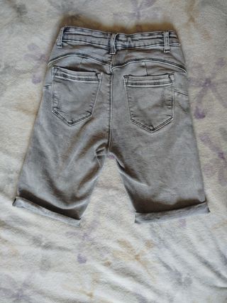 Pantalón corto vaquero gris mujer