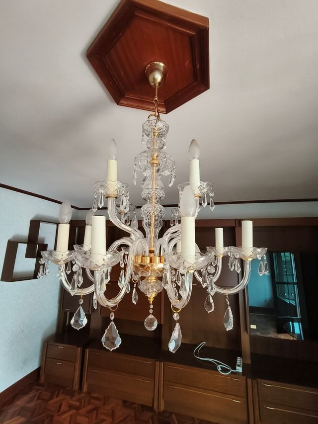 Lámpara de lágrimas de cristal y metal