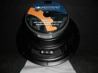 Medios Soundstream 10 Pulgadas