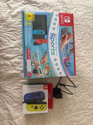 Nintendo Switch + 2 Mandos + Base Carga