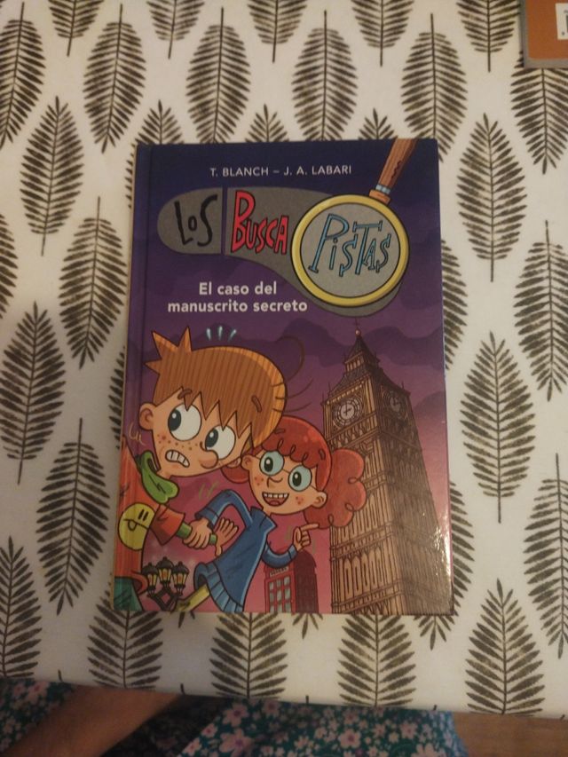 El caso del manuscrito secreto (Serie Los Busca...