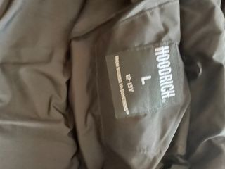 Abrigo Hoodrich Negro