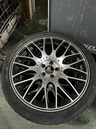 Llantas 18 Motorsport