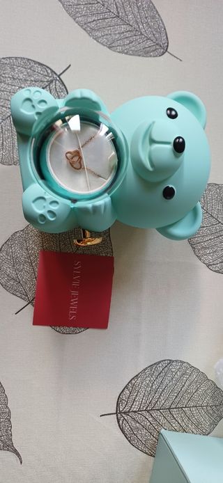Orsetto portagioie con collana cuori