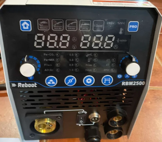 Soldadora MIG TIG MMA 250AMP Reboot RBM2500