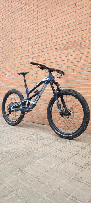 YT Capra AL 2019