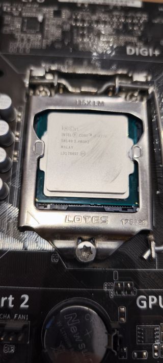 Placa Base ASUS B885-PLUS y procesador i7-4770@3,4