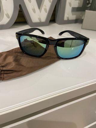 Gafas de sol Oakley negras