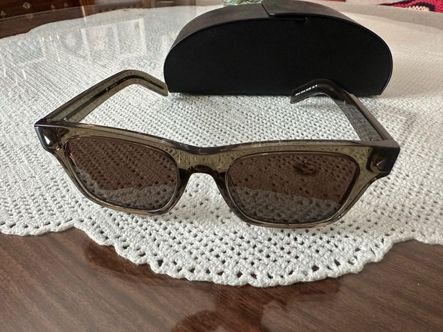 Gafas de sol Prada Marrones