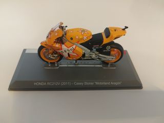 Moto a escala 1:18 Casey Stoner Honda RC212V