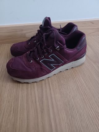 Zapatillas New Balance Moradas Talla 44