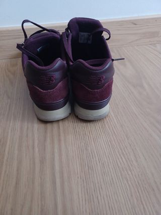 Zapatillas New Balance Moradas Talla 44