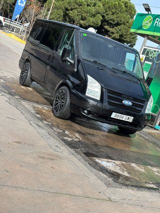 Ford Transit 2010