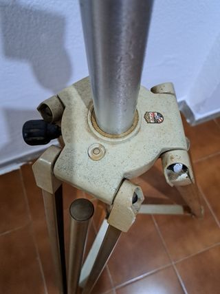 Trípode profesional