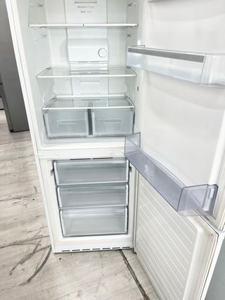 NEVERA BOSCH 180CM NOFROST A+++. SEMINUEVO