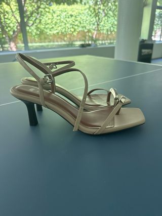 Sandalias Beige Tacón Mujer