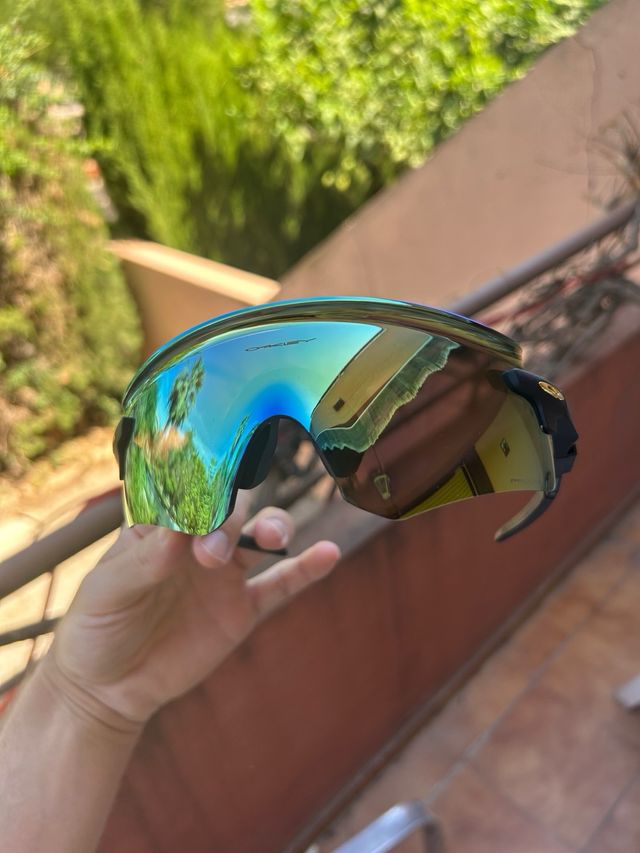 Oakley Encoder