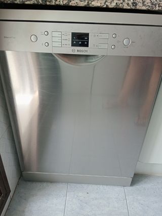 URGENTE Lavavajillas Bosch SilencePlus para repara
