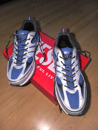 Zapatillas Diesel Azul y Plata