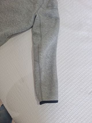 Felpa Nike Tech per bambini taglia L grigia 147-158 cm