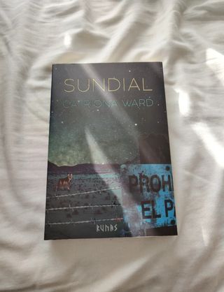 Sundial + La Pequeña Eve