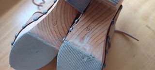 Zuecos de Madera con Plataforma para Mujer